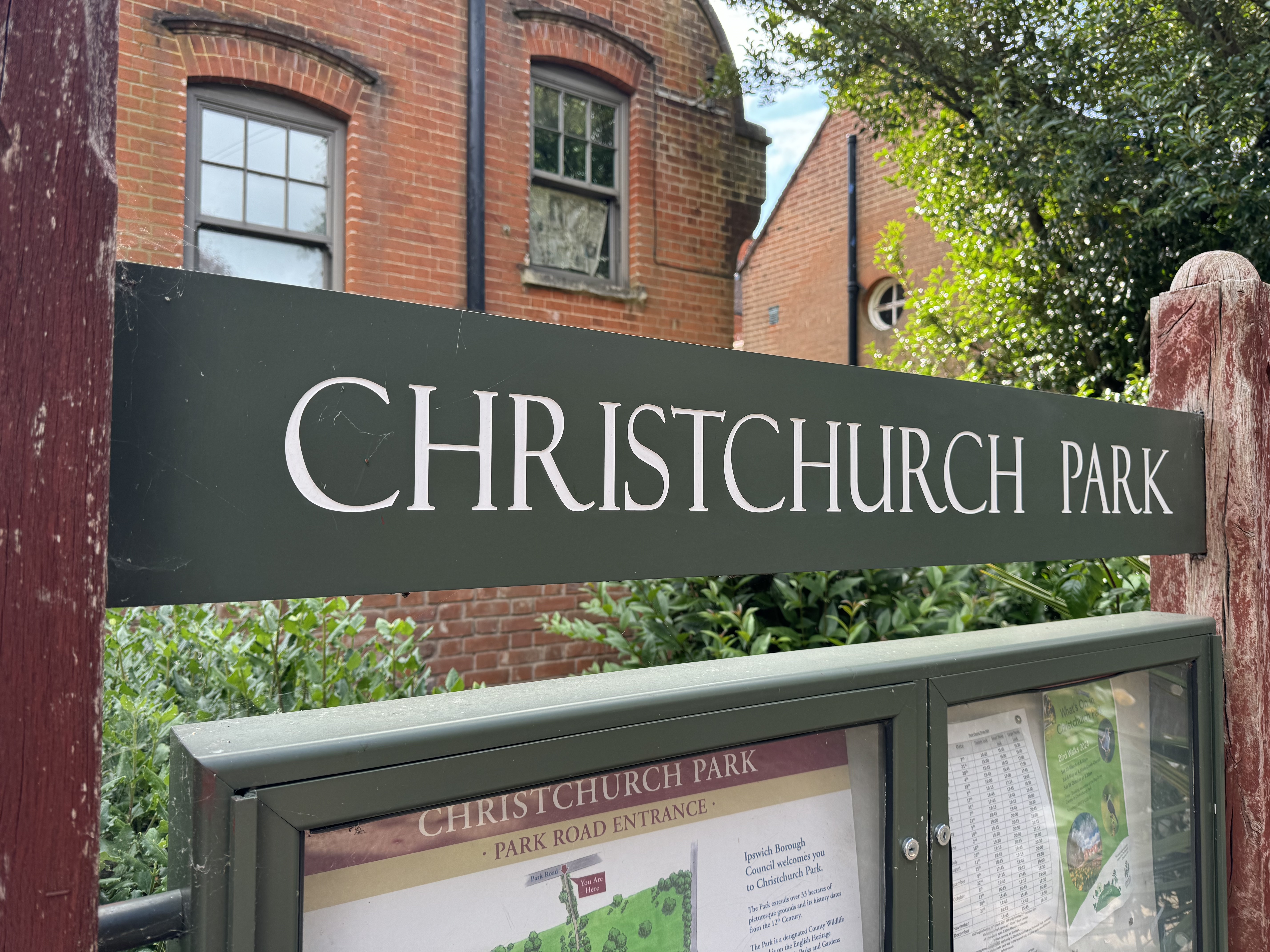 Photo of the Christchurch Park sign