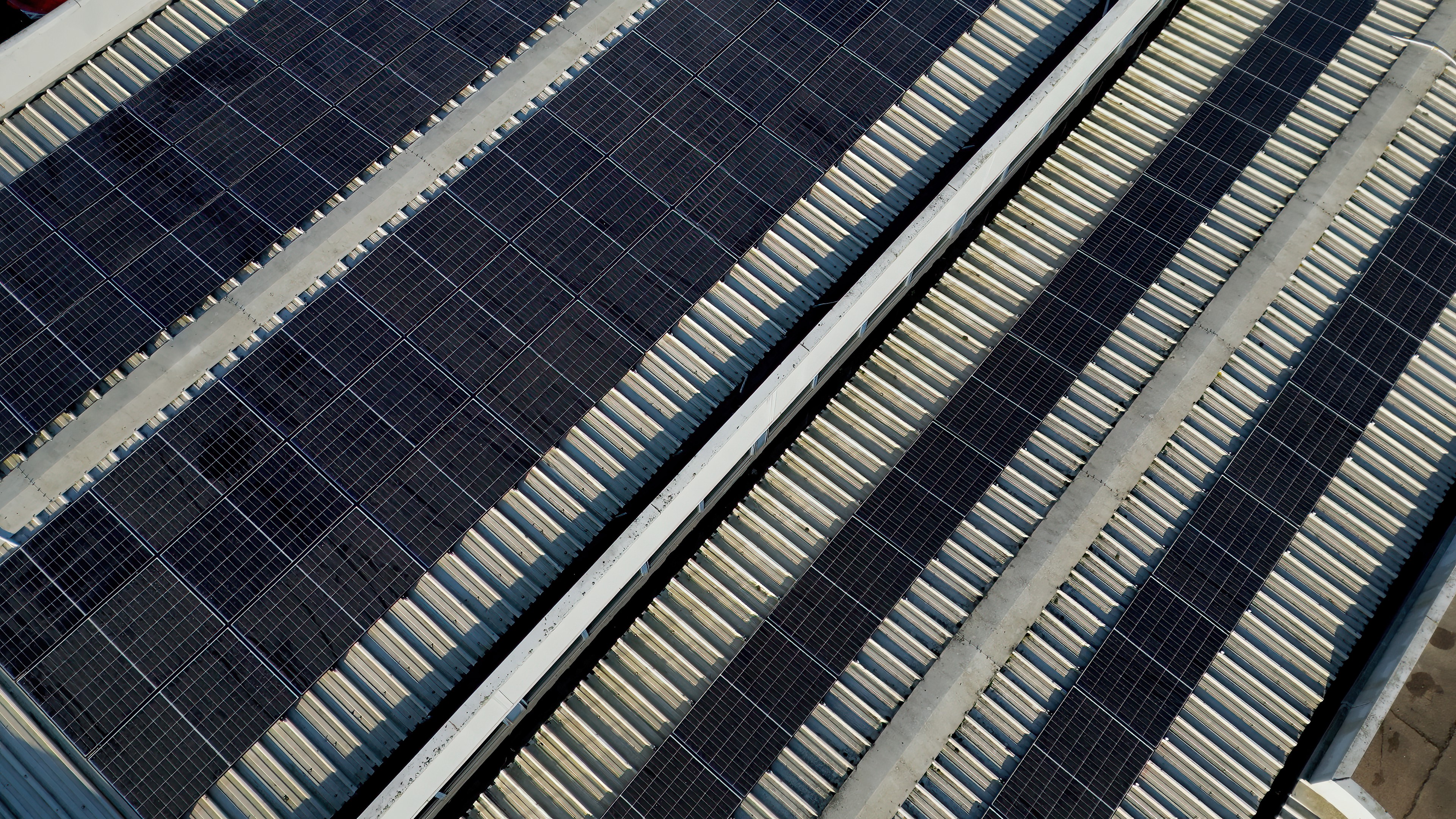 A large commercial rooftop installation by Insight Energy