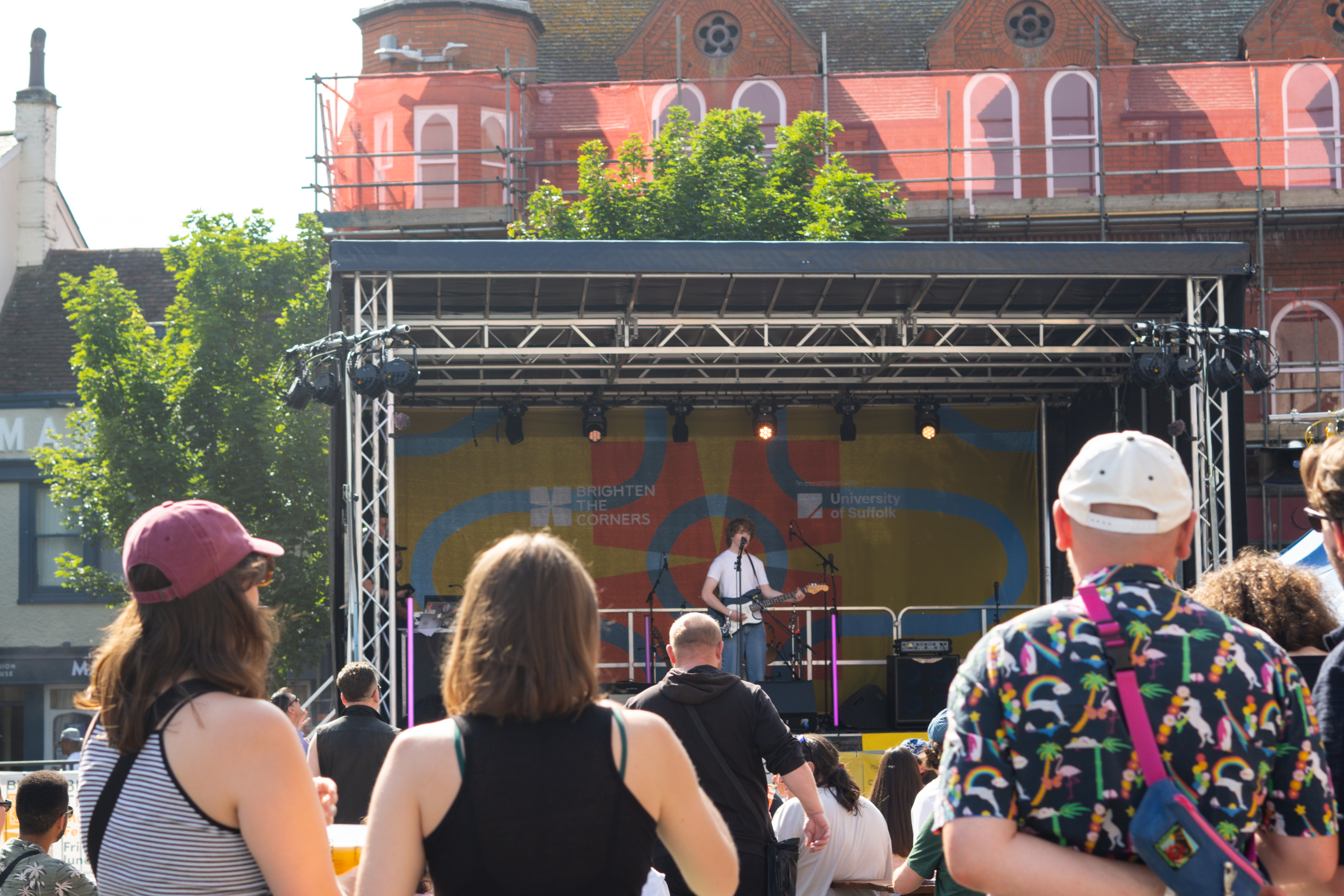 Brighten the corners 2025