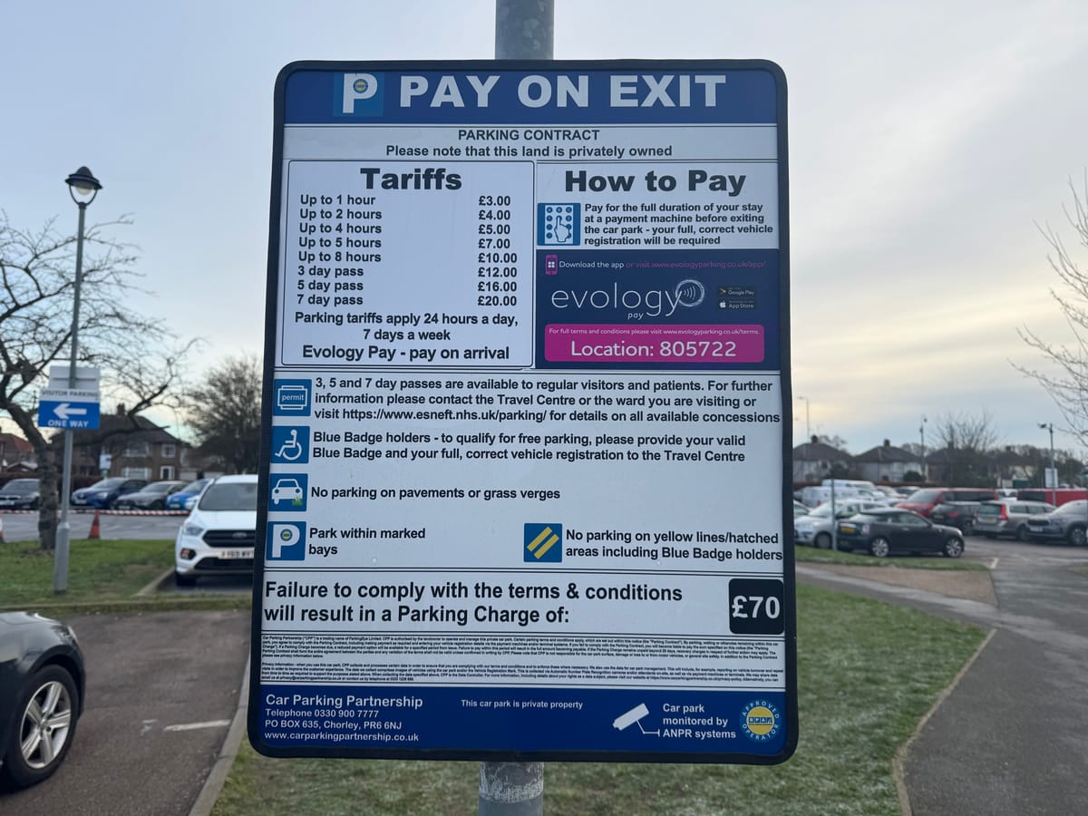 Visitor car park fees sign at Ipswich Hospital