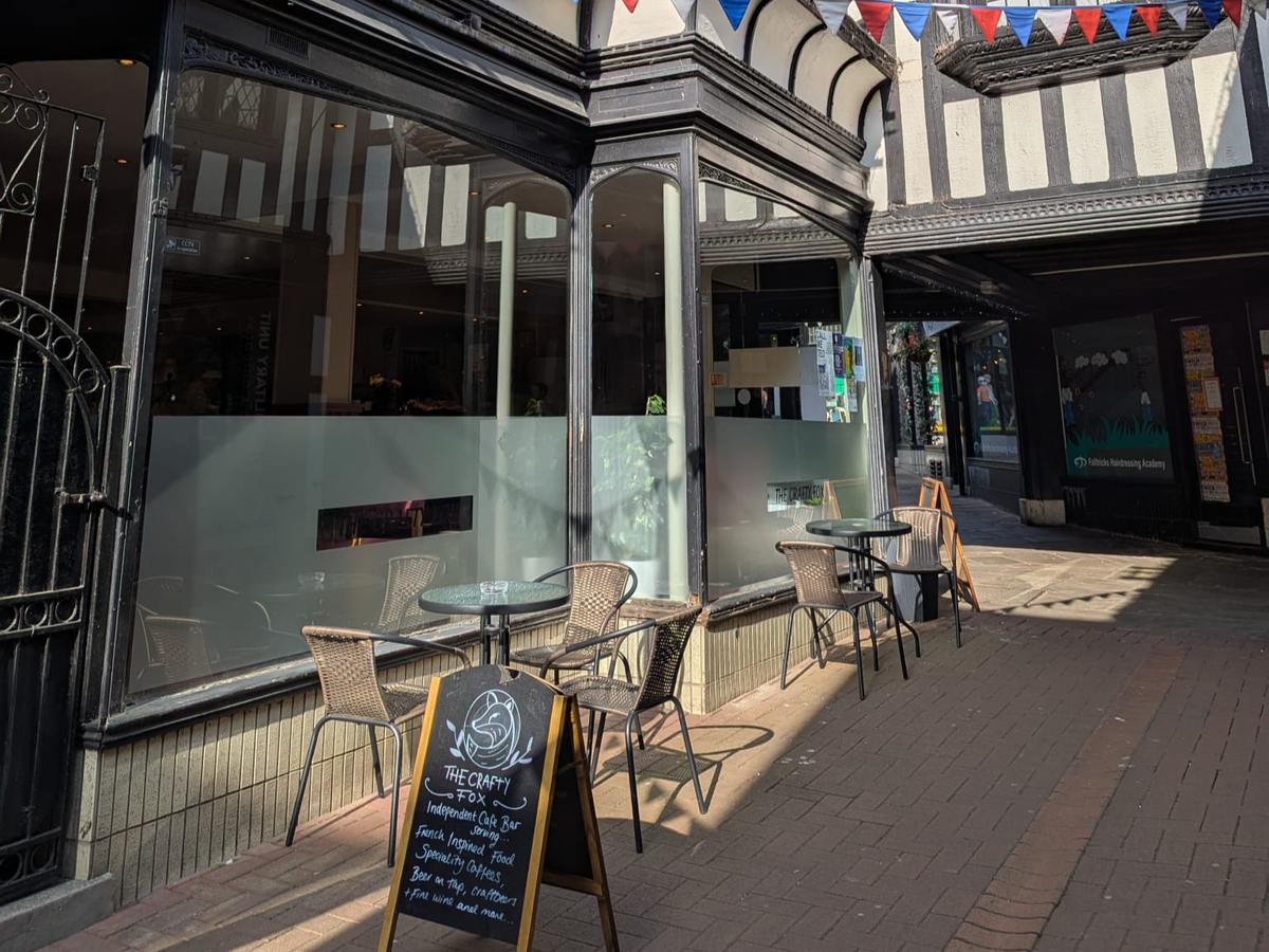 The Crafty Fox on the Walk