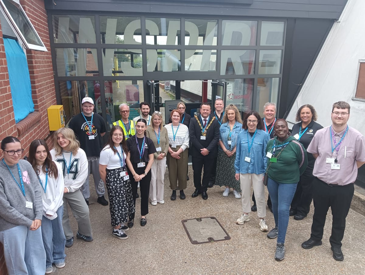 Mayor with Crucial Crew staff and volunteers