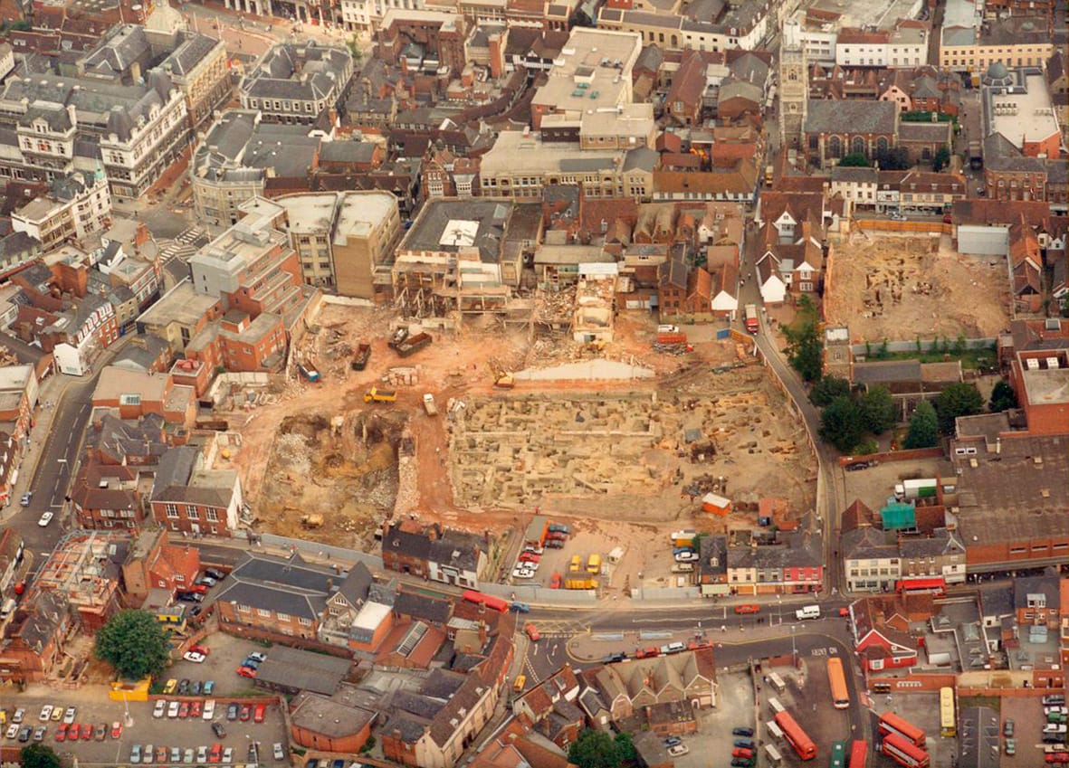 An aerial view, looking north, of the Buttermarket excavation in 1988