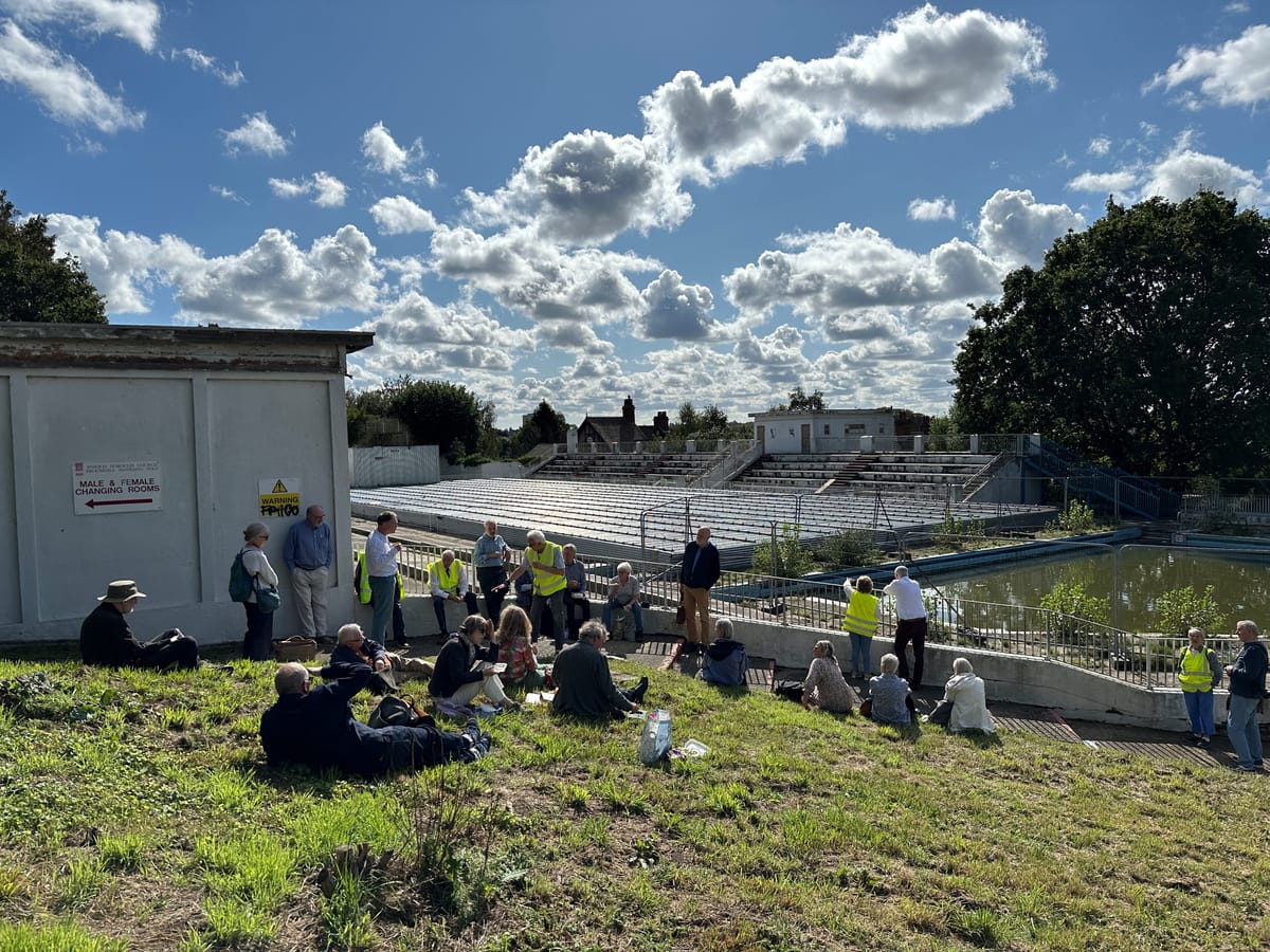 Twentieth Century Society at Broomhill Lido in September 2023