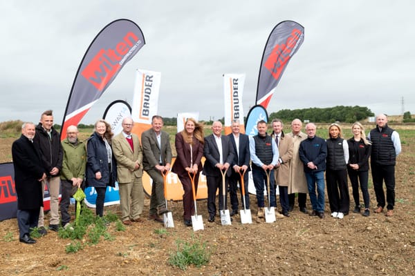 Councillor Andrew Mellen, Yvonne Higgins, Ian Madgwick, John Llewellyn and Justin Watts
