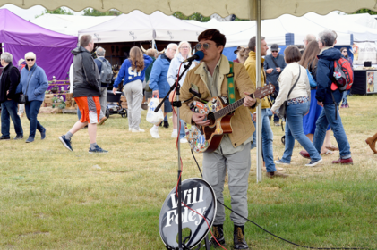 A solo performer at the Suffolk Show