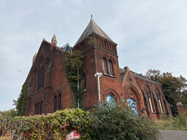 The former St Clements Congregational Church on Back Hamlet