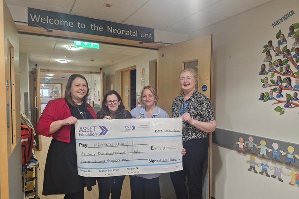 Hayley Cullimore, ASSET Education, Evie Coleman (Parent on NICU and staff member at ASSET) and 2 representatives from the NICU
